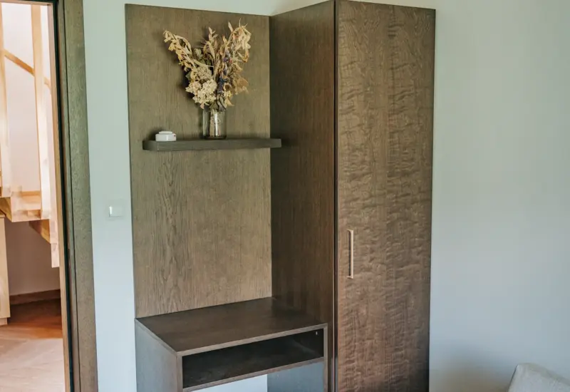 Kącik do pracy z biurkiem – Jabłonki Resort & SPA