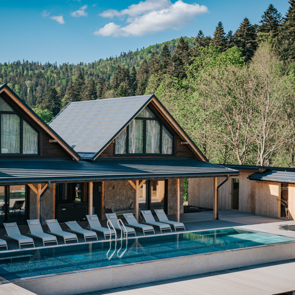 Impreza integracyjna domki z basenem Bieszczady - Jabłonki Resort & SPA