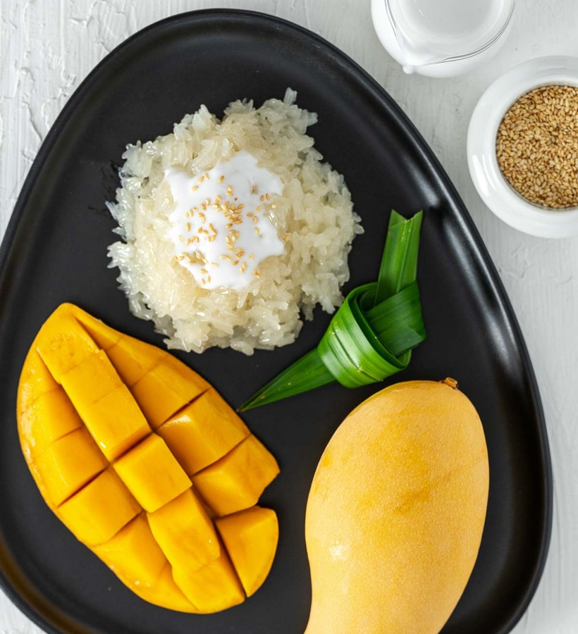 mango sticky rice Bangkok April mango season street food