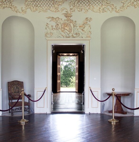 Zwiedzanie - Pałac w Korczewie