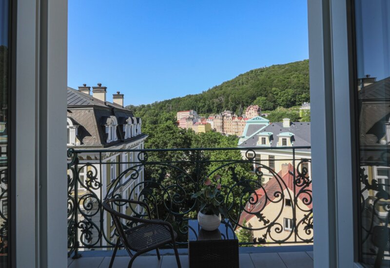 Výhled na Karlovy Vary