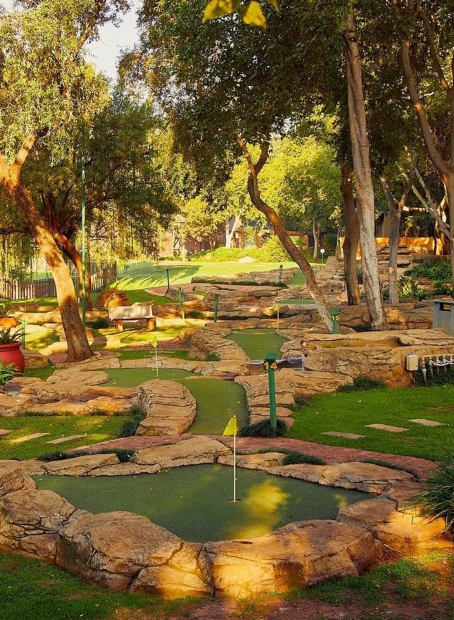 Discover Facilities Magalies Park