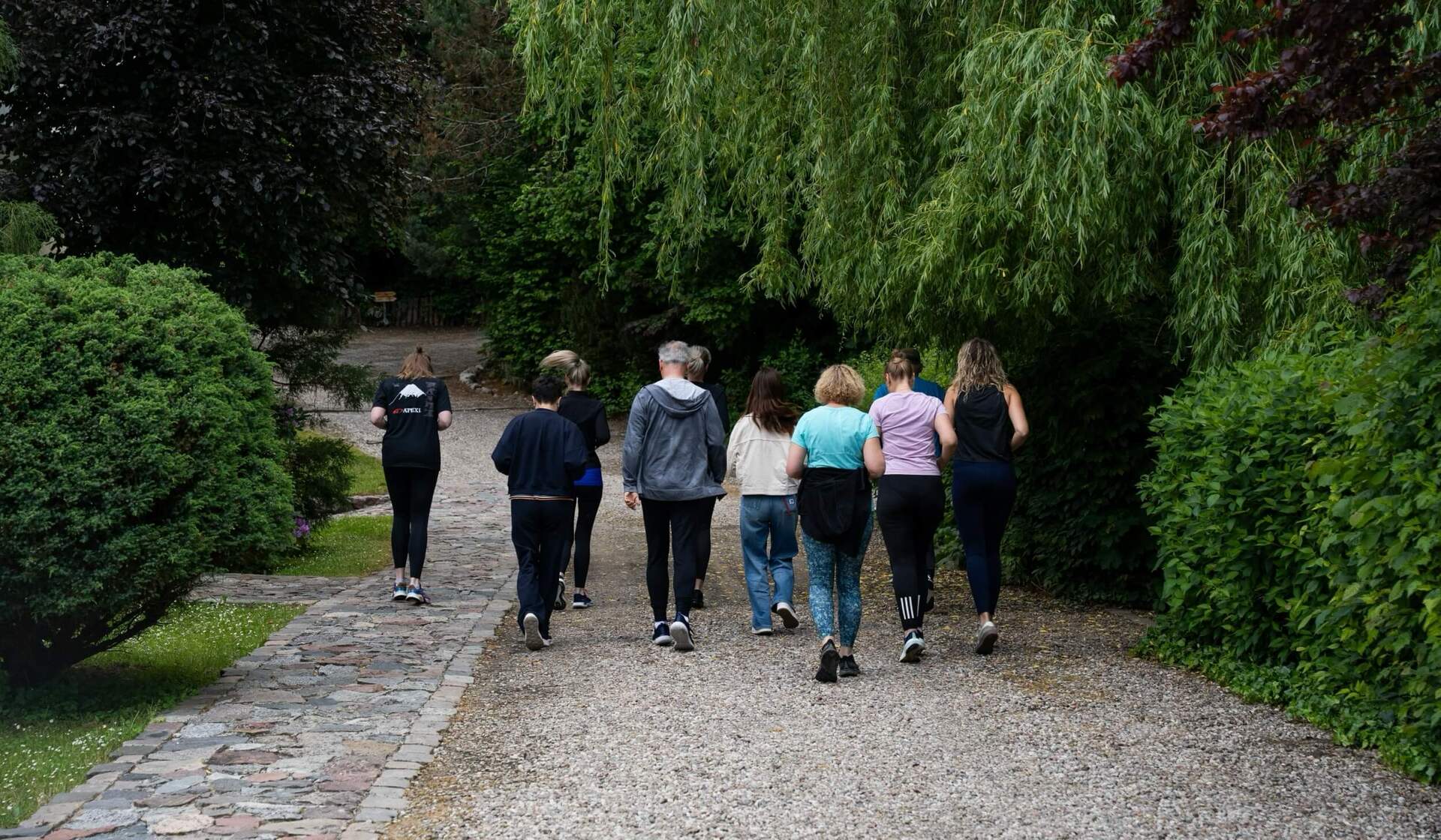 slow jogging na weekendzie japońskim w młynie klekotki