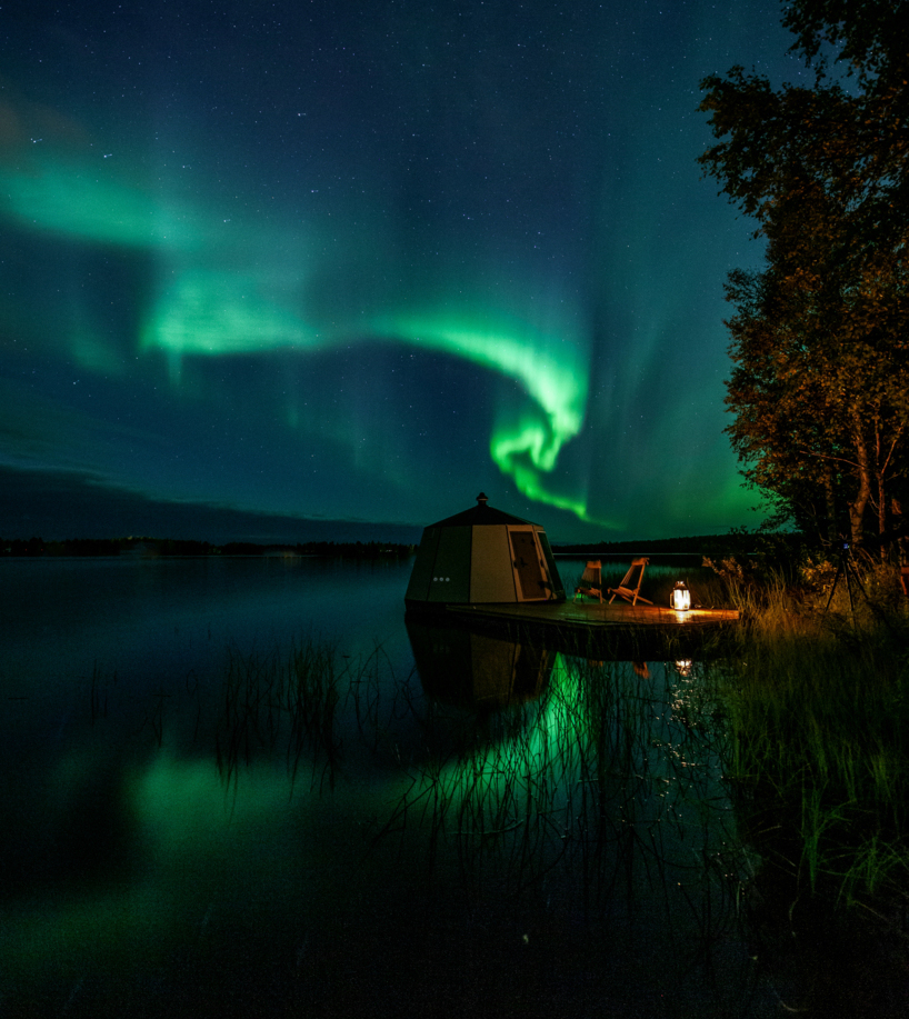 autumn in rovaniemi, autumn in lapland, autumn northern lights, rovaniemi, lapland, Nova Galaxy Village, Igloo hotelli Rovaniemi Lapland, aurota hut rovaniemi, bucket list traveling, visit rovaniemi, visiting lapland,