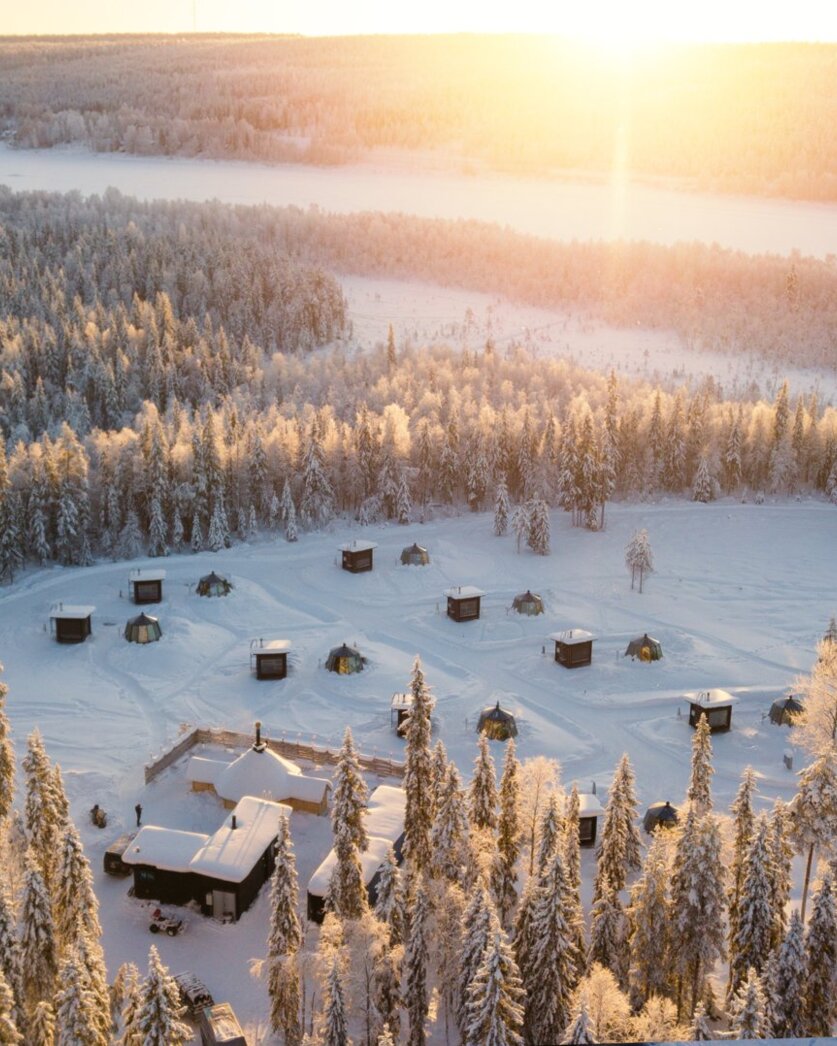 nova galaxy village, glamping, glamping resort, igloos, glass igloos rovaniemi, lapland, visit rovaniemi, traveling finland, traveling lapland, sustainable travel, bucket list traveling
