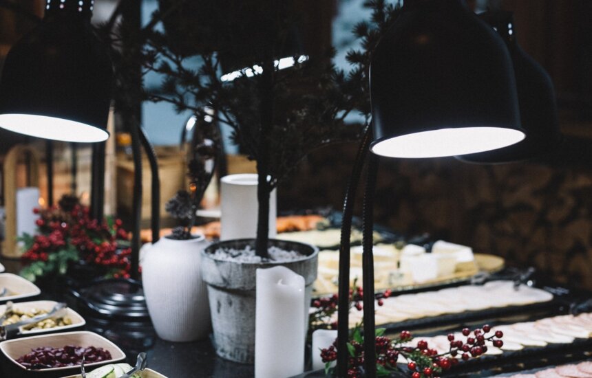 Herkullinen aamiainen Ravintola Nova Skylandissa