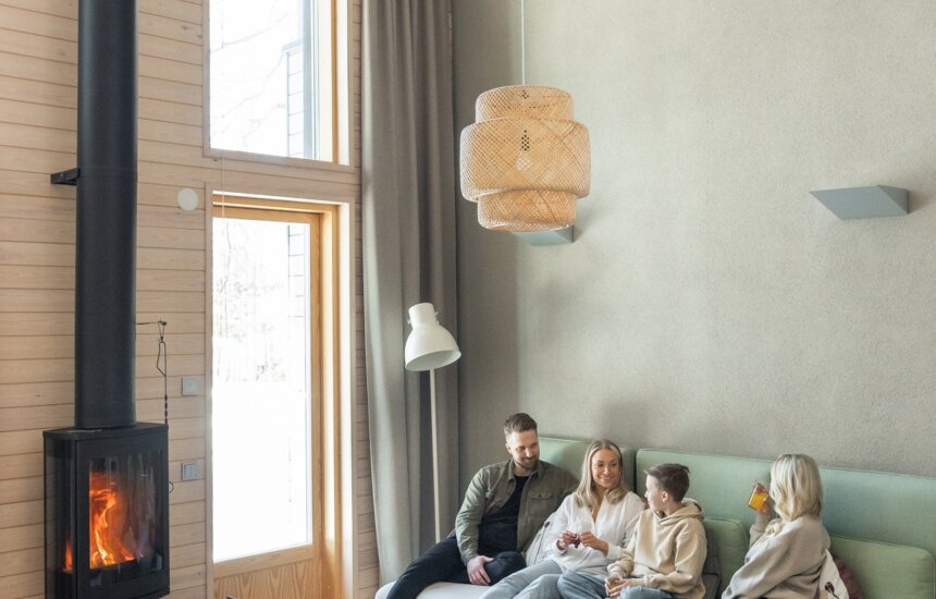 Perhe Nordic Cottage -mökissä