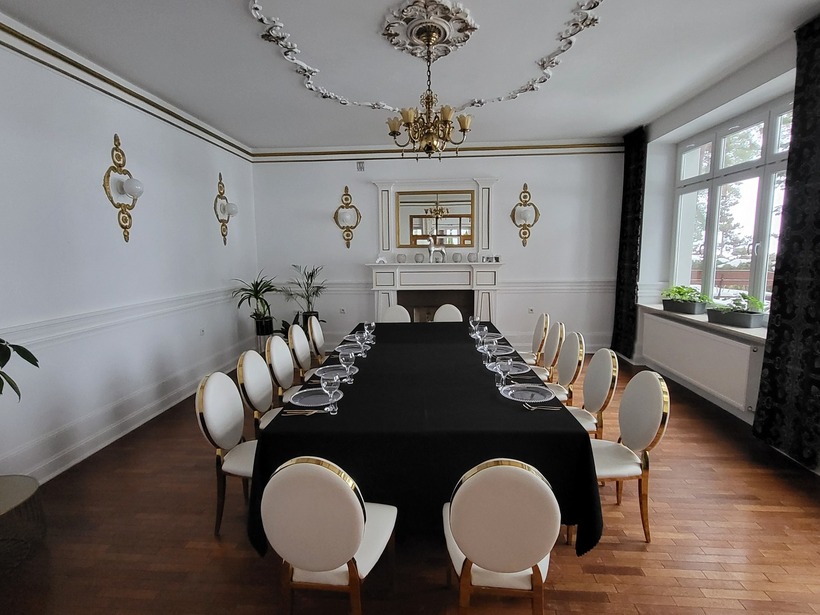 Sala Kominkowa do 30 osób