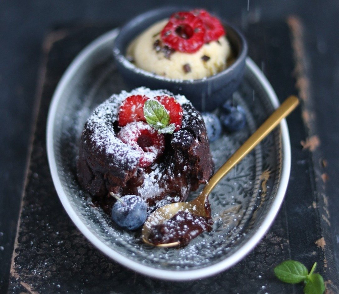 Desery w restauracji Pałac Kamieniec. Kawiarnia w Pałacu Kamieniec koło Polanicy