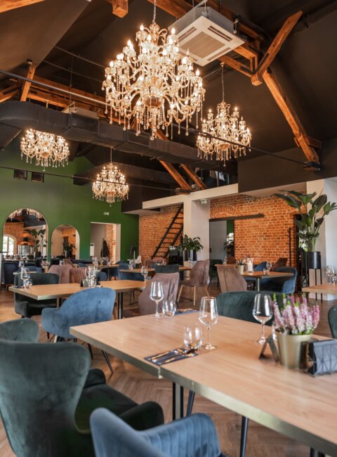 dobra restauracja toruń