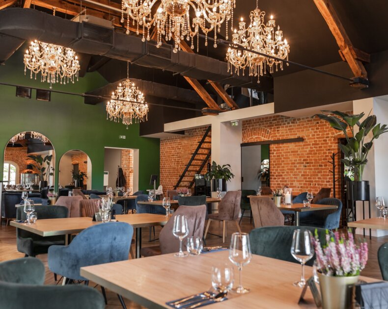 dobra restauracja toruń