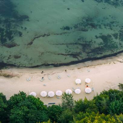 bird's eye view of the hotel beach