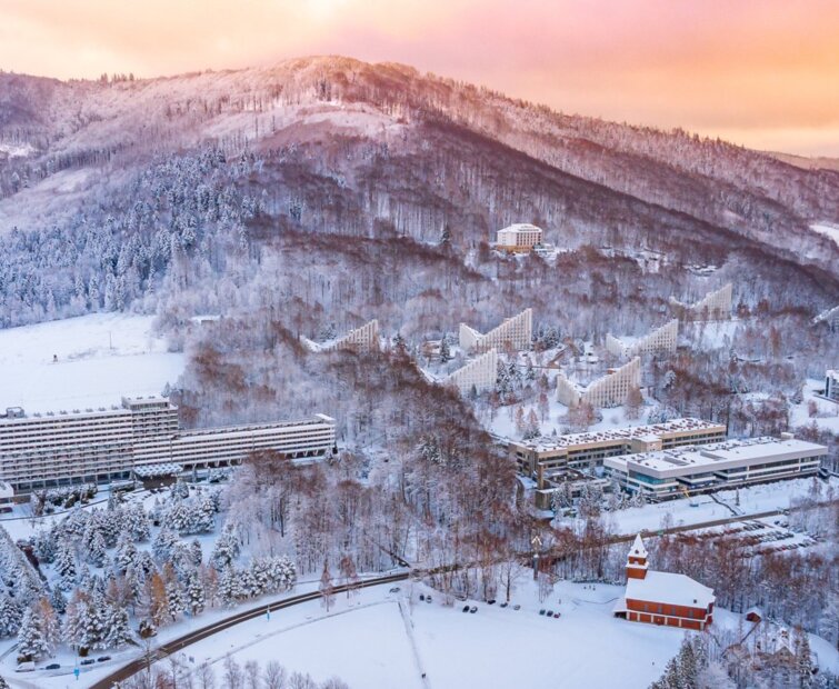 Uzdrowisko, Ustroń, Zabiegi, Rehabilitacja, Pobyty, Zdrowie, Równica, Beskidy, góry