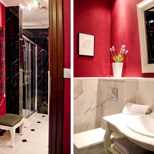Two views of the bathroom – shower enclosure on the left, washbasin and toilet on the right in Junior Suite Deluxe Red