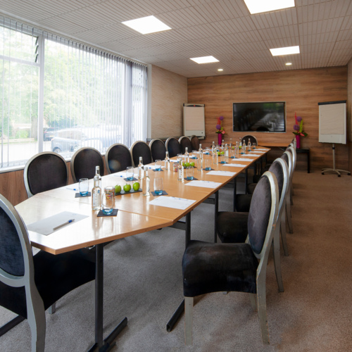 The Cumberland Hotel Boardroom in Bournemouth, Window View